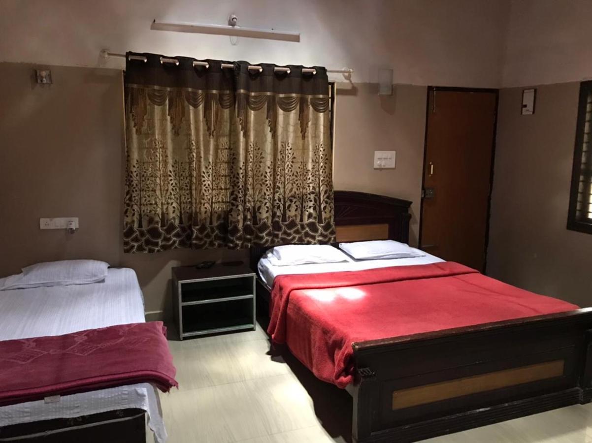 Silver Shadow Homestay Chikmagalur Exterior photo